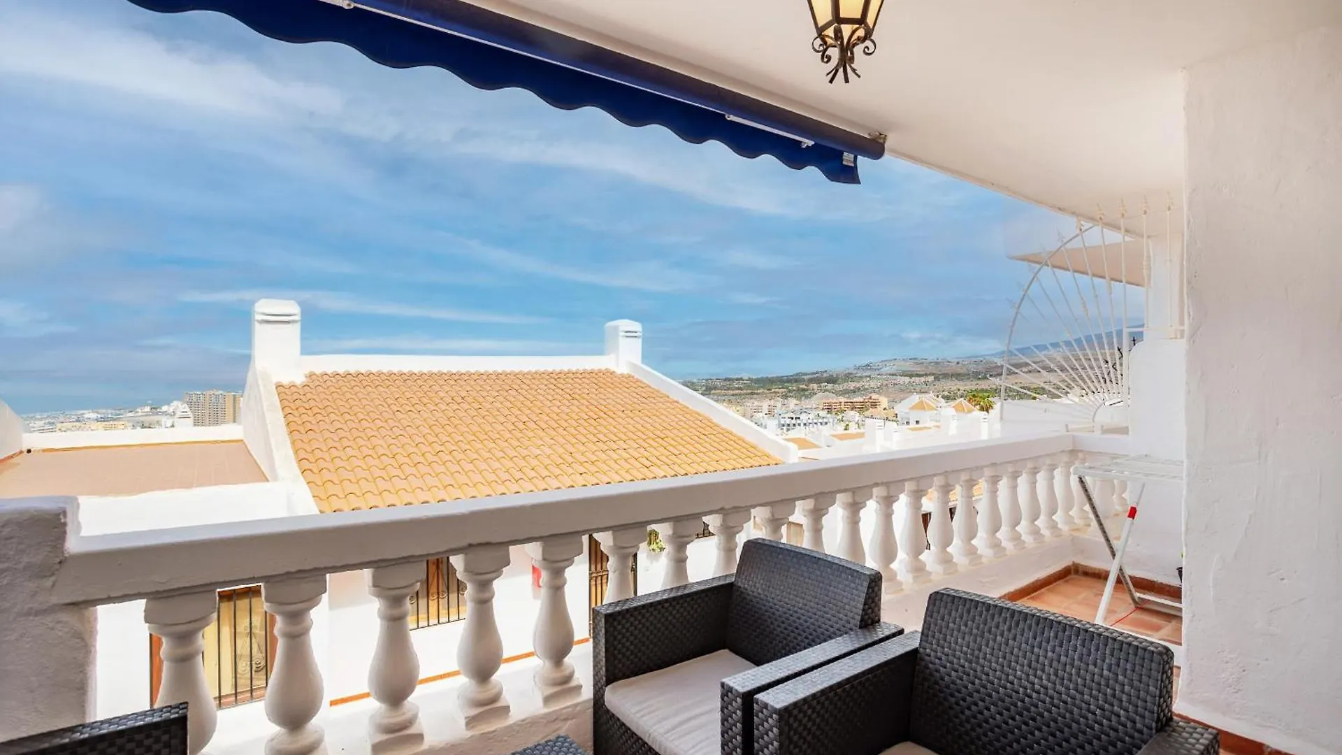 Cozy Port Royal Margot Sunset View Home By Lovetenerife Los Cristianos  Apartmán Los Cristianos (Tenerife)